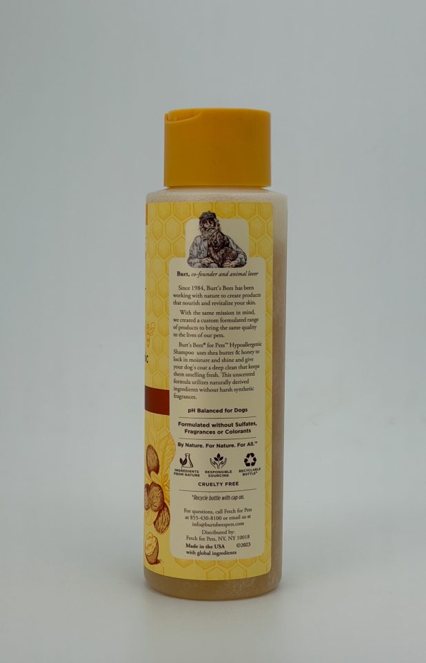 16 oz Burt’s Bees Hypoallergenic Shampoo - Image 4