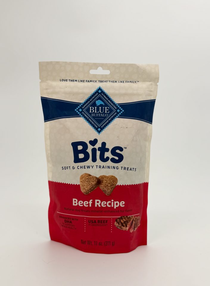 Blue Buffalo Bits Soft Dog Treats for Training (Beef) - Image 2