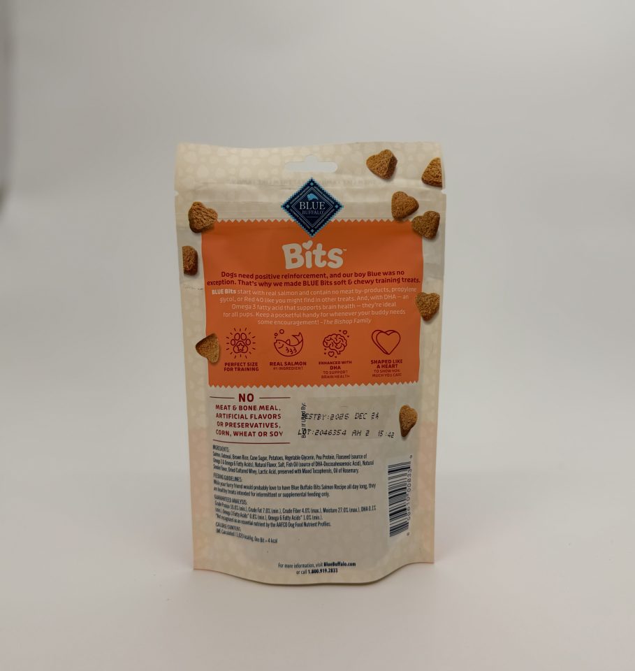 Blue Buffalo Bits Soft Dog Treats for Training (Salmon) - Image 3