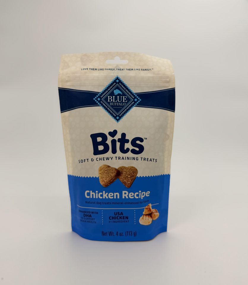 Blue Buffalo Bits Soft Dog Treats for Training (Chicken) - Image 2
